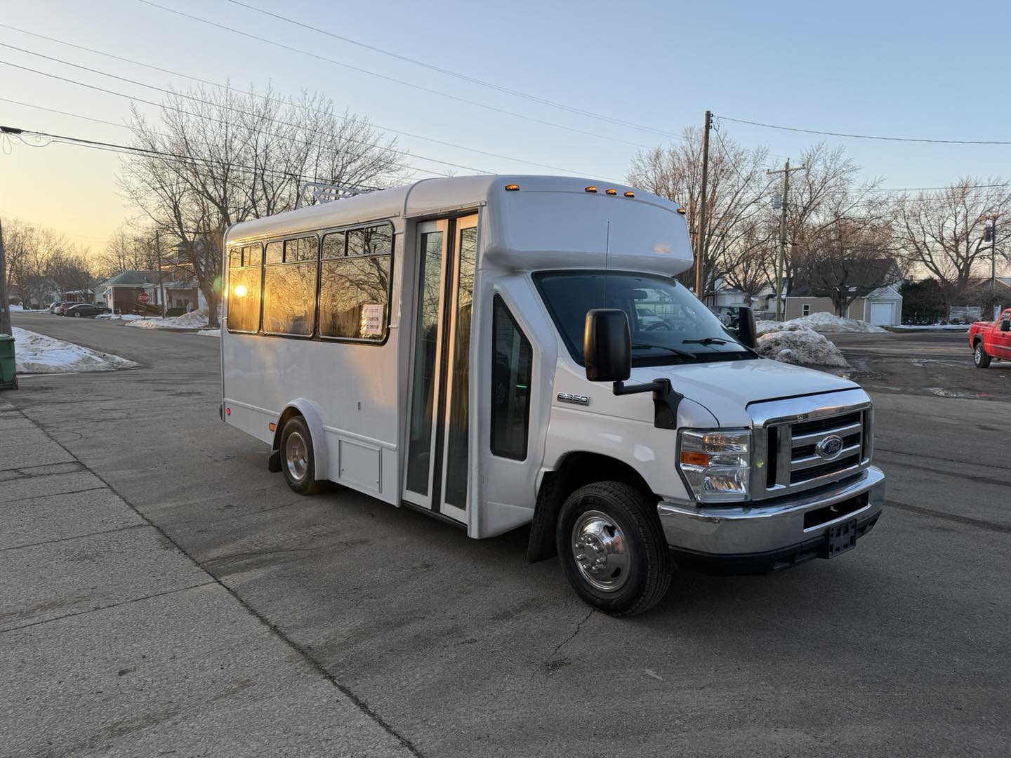 Custom group transportation in Niles, Michigan to top destinations, wineries, and event venues